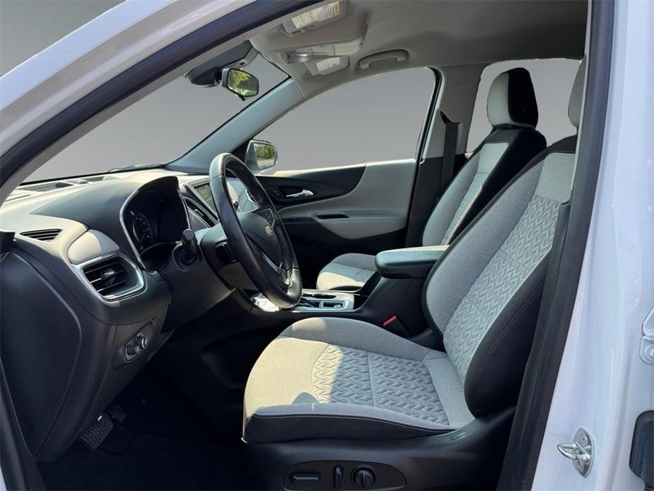 used 2022 Chevrolet Equinox car, priced at $24,912