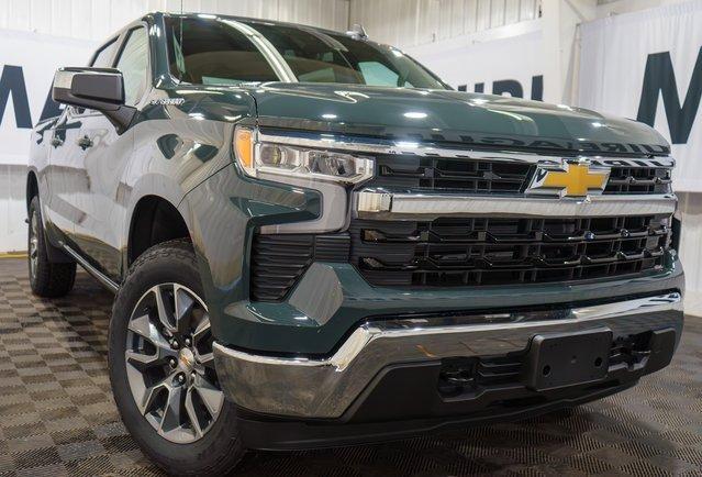 new 2025 Chevrolet Silverado 1500 car, priced at $48,640
