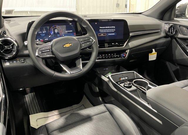 new 2026 Chevrolet Equinox car, priced at $33,815