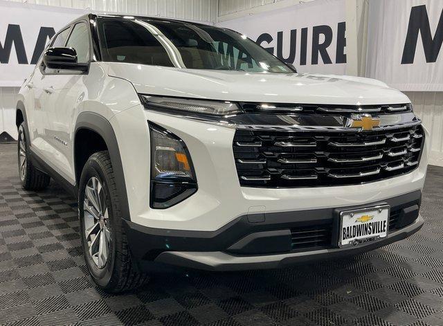 new 2026 Chevrolet Equinox car, priced at $33,815
