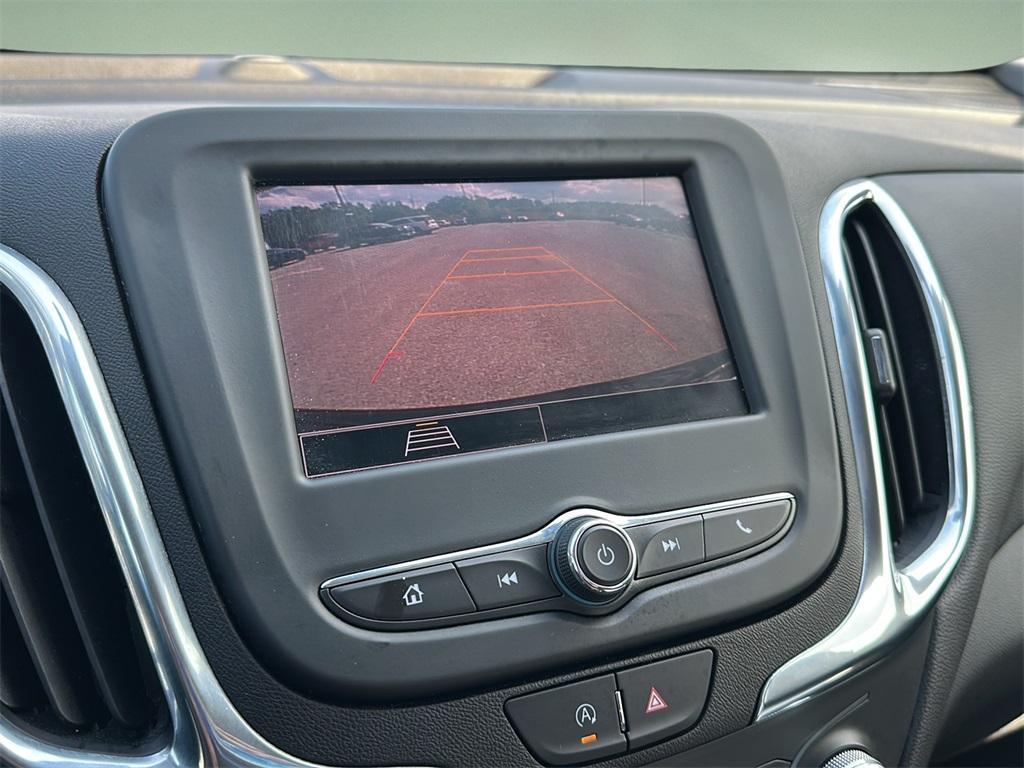 used 2024 Chevrolet Equinox car, priced at $22,999