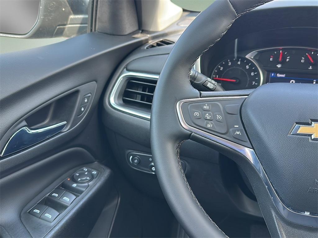 used 2024 Chevrolet Equinox car, priced at $22,999