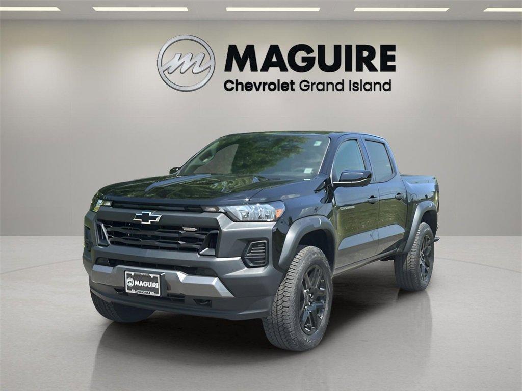 new 2025 Chevrolet Colorado car, priced at $48,999