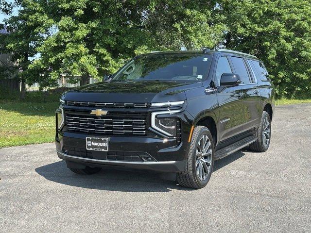 new 2025 Chevrolet Suburban car, priced at $79,999