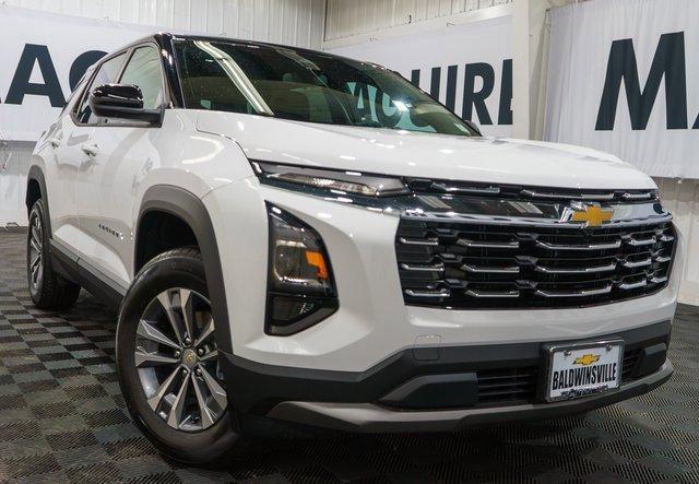 new 2025 Chevrolet Equinox car, priced at $32,490