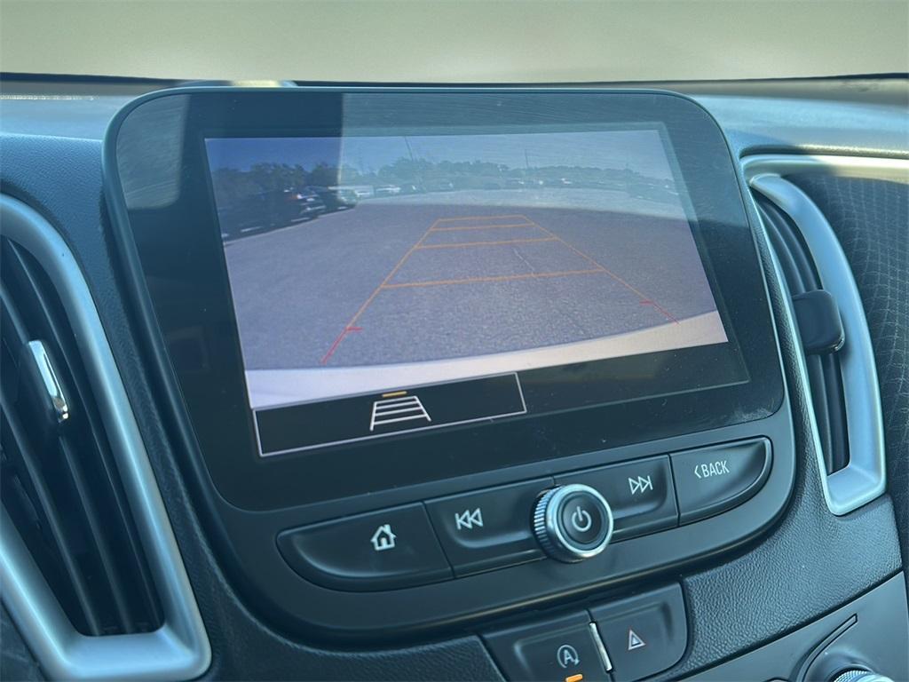 used 2022 Chevrolet Malibu car, priced at $17,999