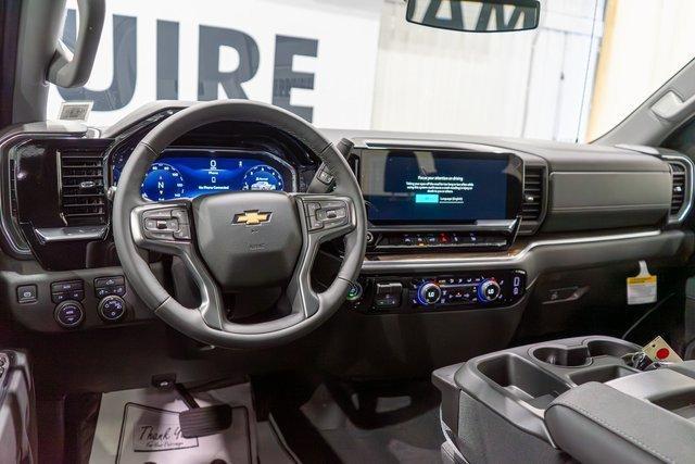 new 2025 Chevrolet Silverado 1500 car, priced at $46,006
