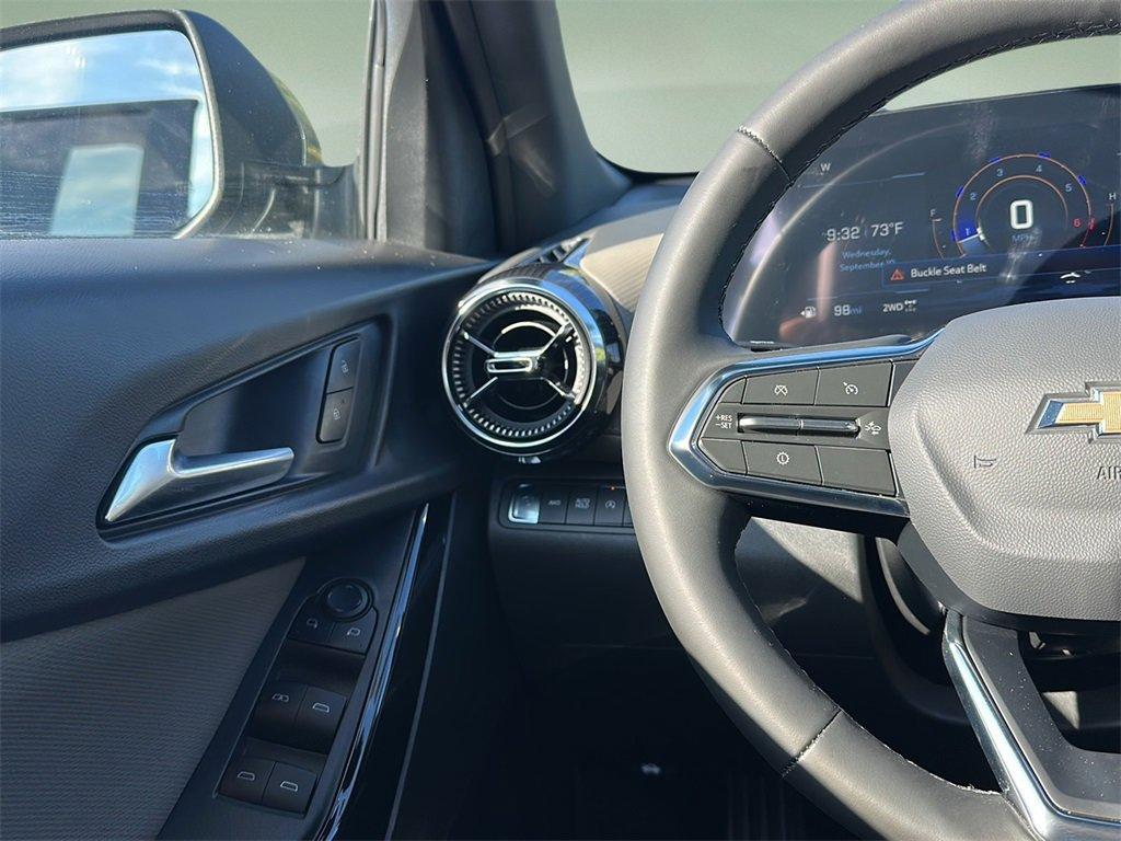 new 2026 Chevrolet Equinox car, priced at $32,499