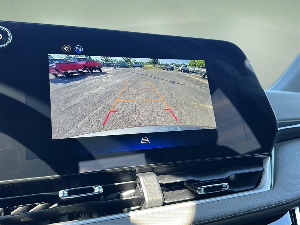 new 2026 Chevrolet Equinox car, priced at $32,499