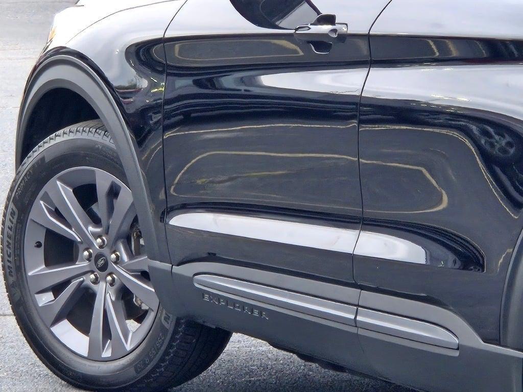 used 2023 Ford Explorer car, priced at $31,990
