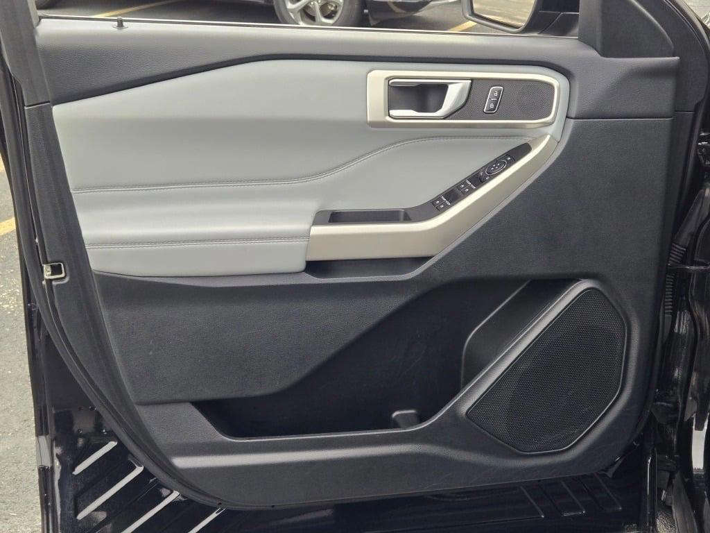 used 2023 Ford Explorer car, priced at $31,990