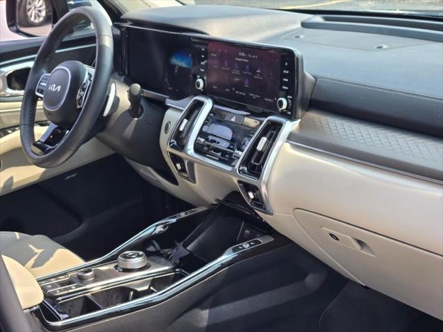 used 2024 Kia Sorento Hybrid car, priced at $36,990