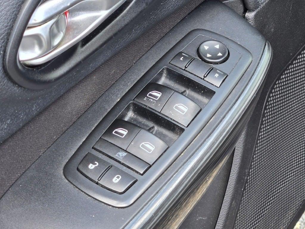 used 2016 Jeep Cherokee car, priced at $9,990