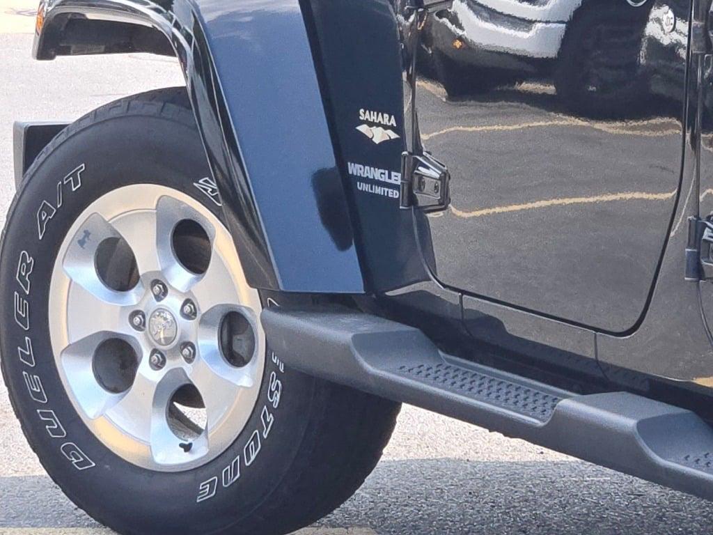 used 2015 Jeep Wrangler Unlimited car, priced at $21,990