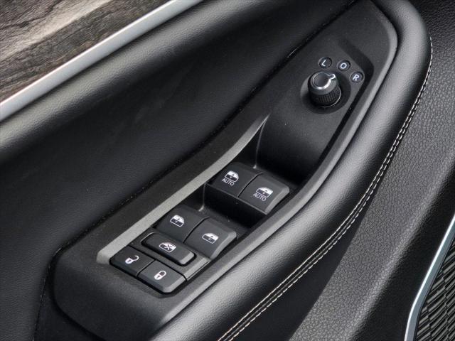 used 2024 Jeep Grand Cherokee car