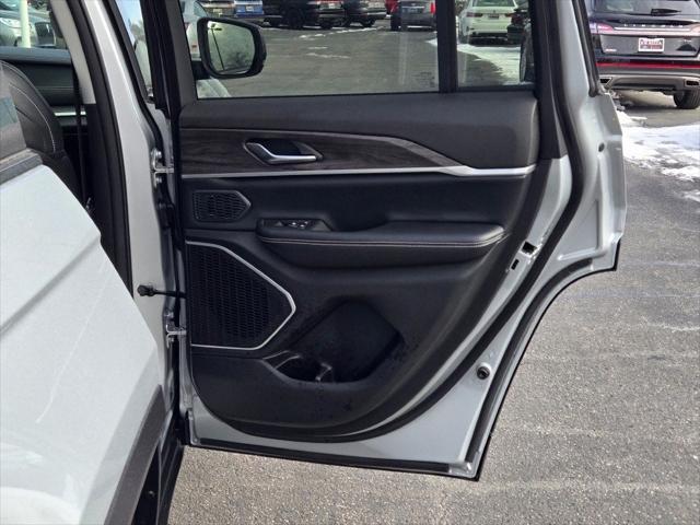 used 2024 Jeep Grand Cherokee car