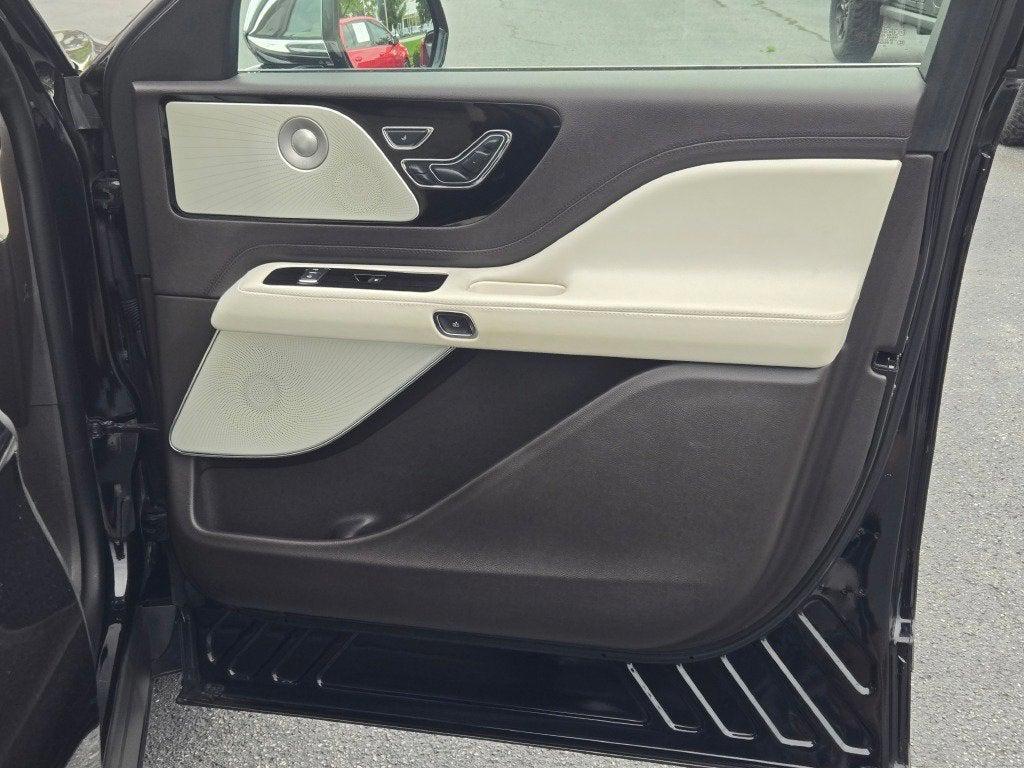 used 2020 Lincoln Aviator car, priced at $44,490