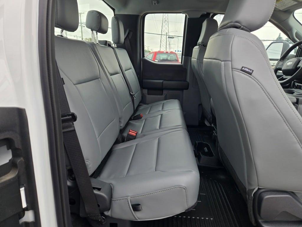 new 2025 Ford F-250 car, priced at $47,146