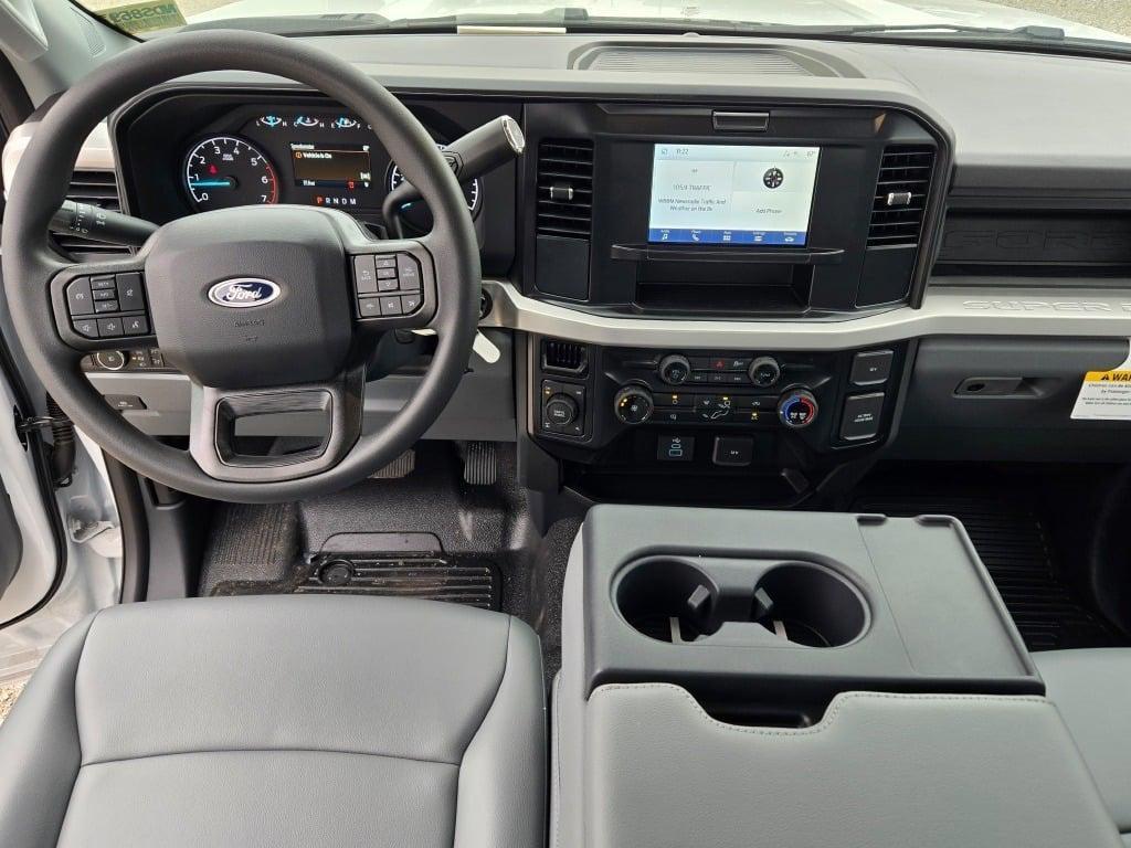 new 2025 Ford F-250 car, priced at $47,146