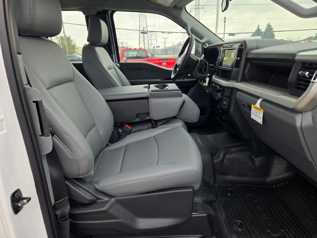 new 2025 Ford F-250 car, priced at $47,146