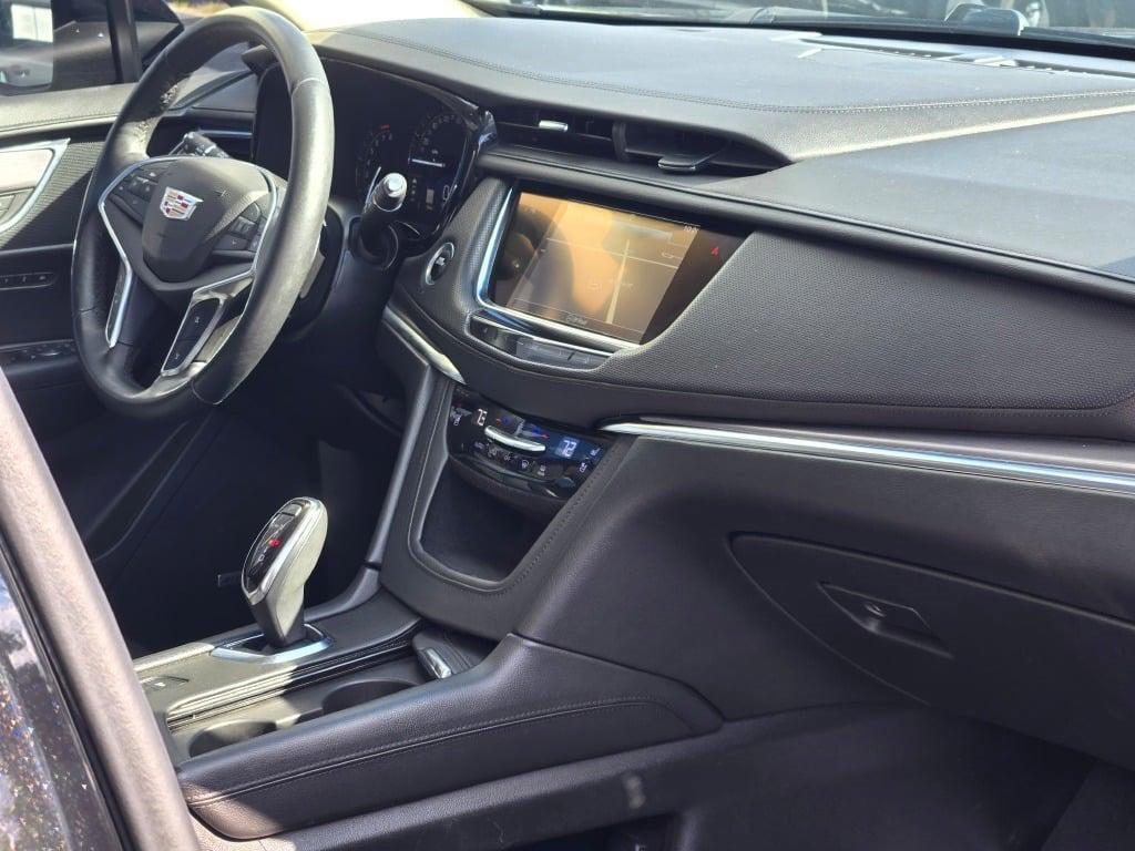 used 2017 Cadillac XT5 car, priced at $18,090