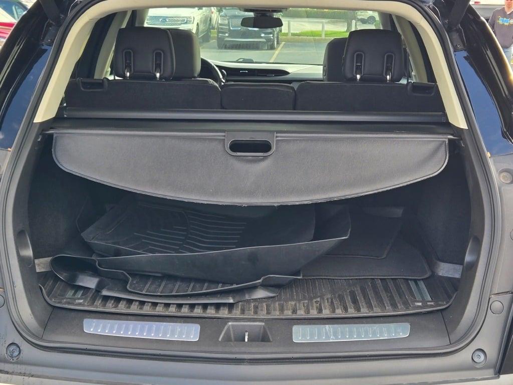 used 2017 Cadillac XT5 car, priced at $18,090