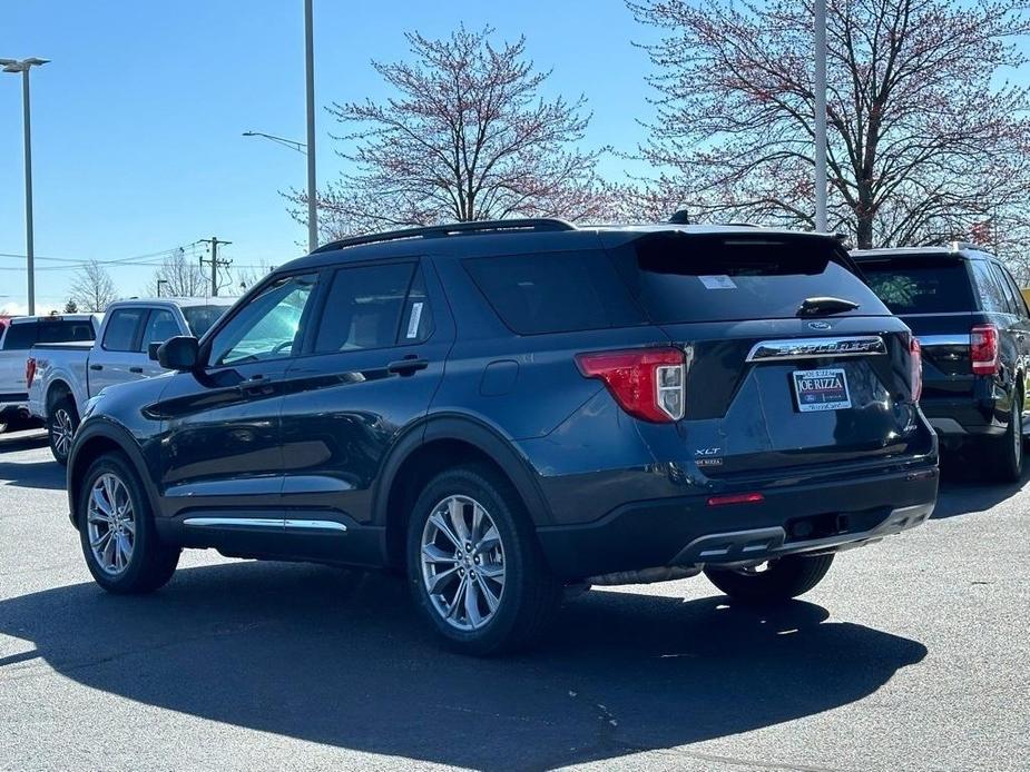 new 2024 Ford Explorer car, priced at $49,016