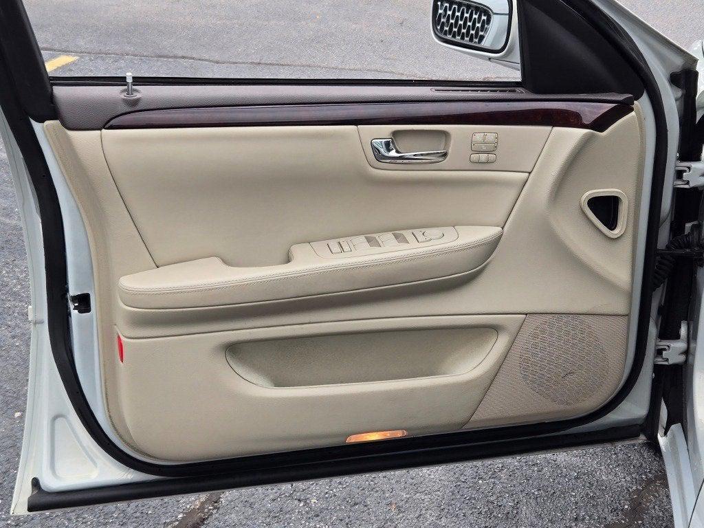 used 2009 Cadillac DTS car, priced at $10,790