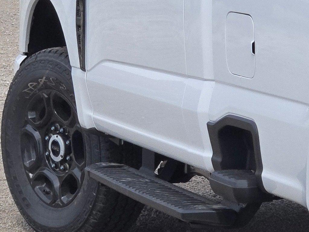 new 2025 Ford F-350 car, priced at $52,128