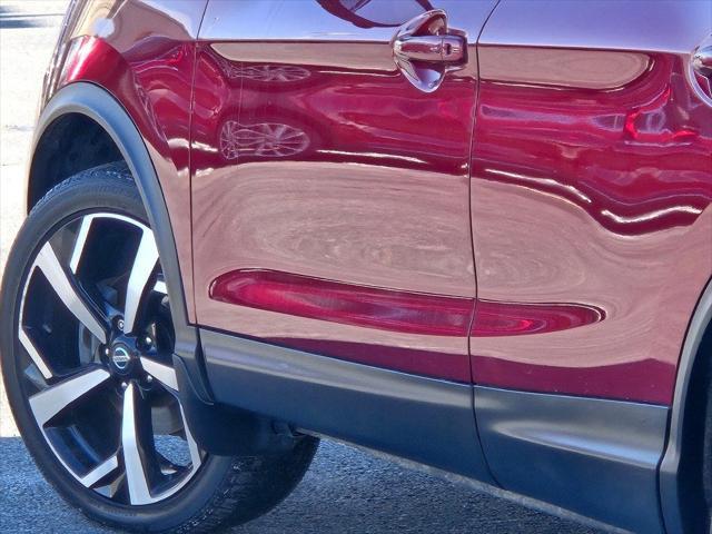 used 2020 Nissan Rogue Sport car, priced at $20,990