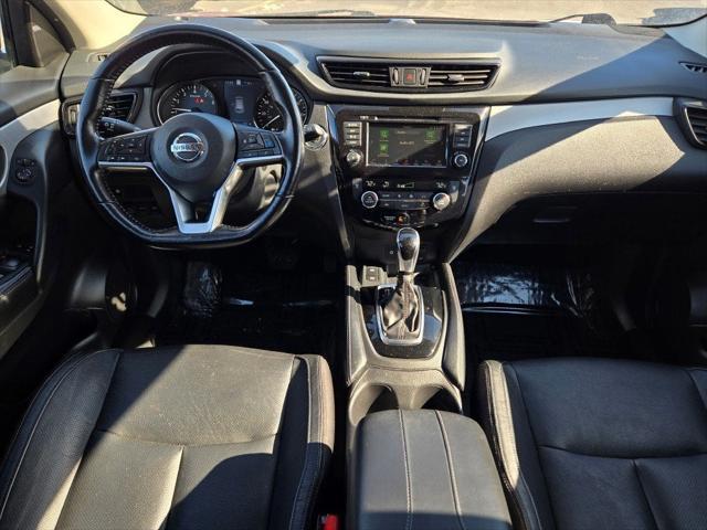used 2020 Nissan Rogue Sport car, priced at $20,990