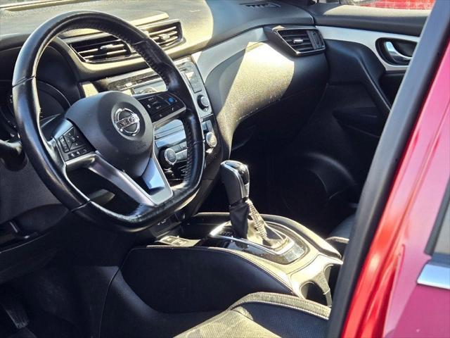 used 2020 Nissan Rogue Sport car, priced at $20,990