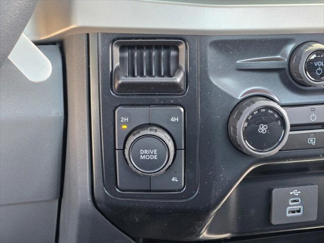 new 2025 Ford F-250 car, priced at $47,535