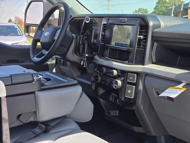 new 2025 Ford F-250 car, priced at $50,587