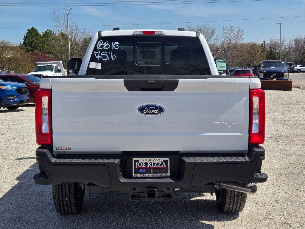 new 2025 Ford F-250 car, priced at $49,587