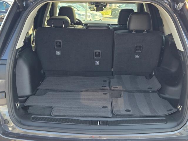 used 2024 Jeep Grand Cherokee car, priced at $41,990