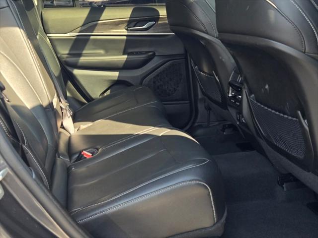 used 2024 Jeep Grand Cherokee car, priced at $41,990