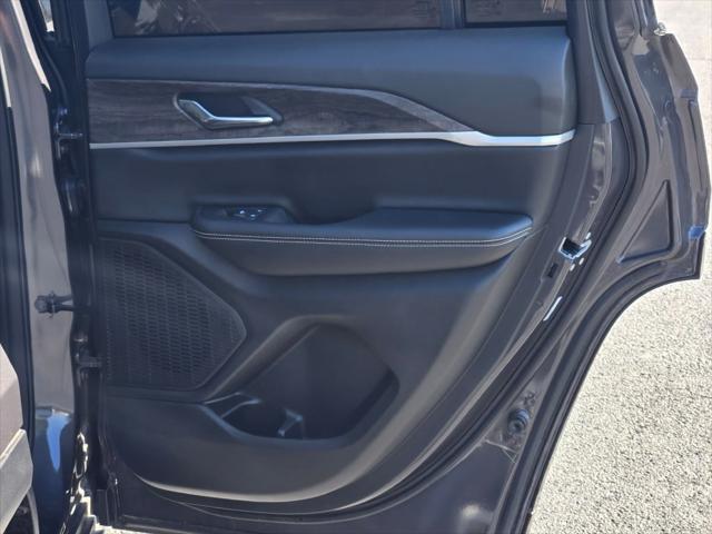 used 2024 Jeep Grand Cherokee car, priced at $41,990