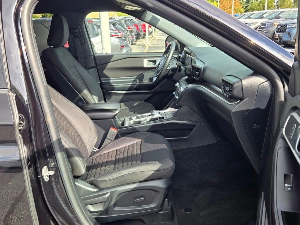 used 2020 Ford Explorer car