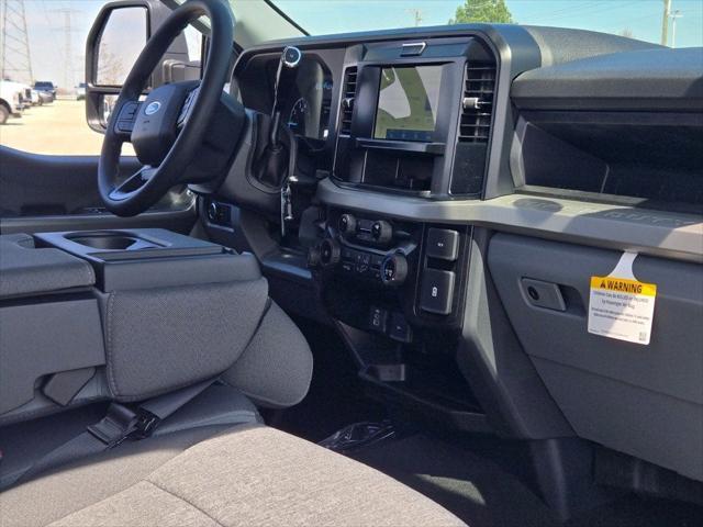 new 2025 Ford F-250 car, priced at $53,635
