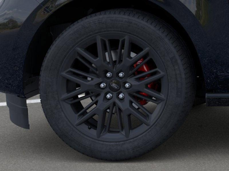 new 2025 Ford Expedition car, priced at $80,668