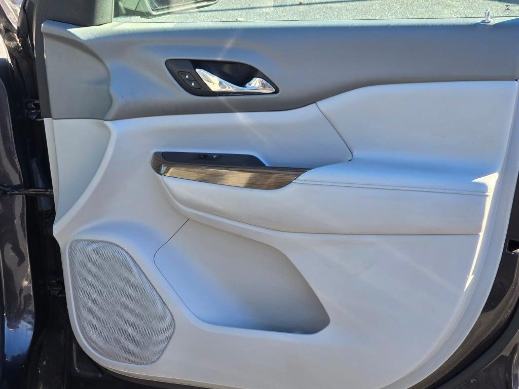 used 2017 GMC Acadia car, priced at $15,990