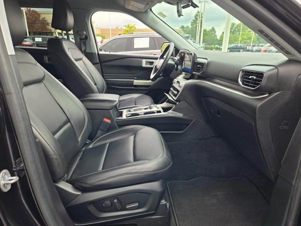 used 2022 Ford Explorer car, priced at $33,990