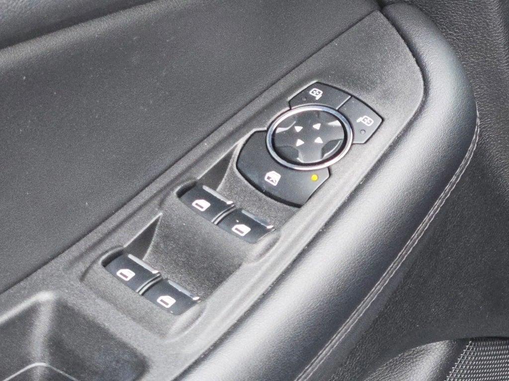 used 2023 Ford Edge car, priced at $25,990