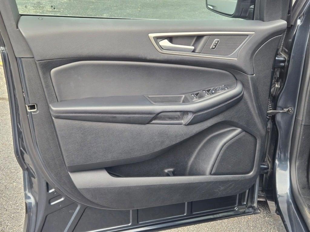 used 2023 Ford Edge car, priced at $25,990