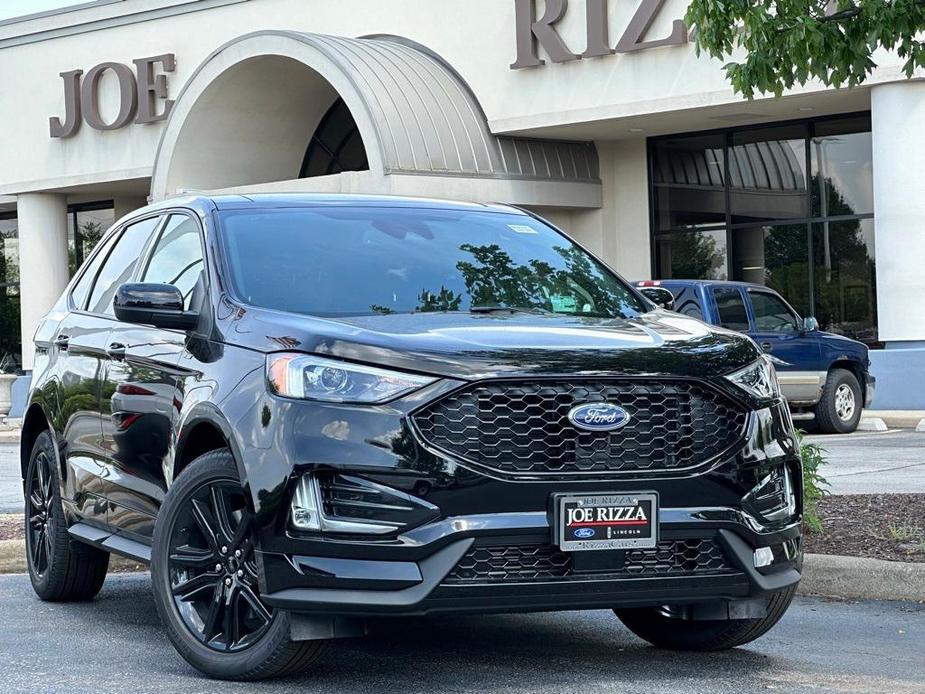 new 2024 Ford Edge car, priced at $45,946