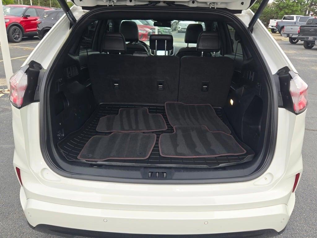 used 2022 Ford Edge car, priced at $26,290