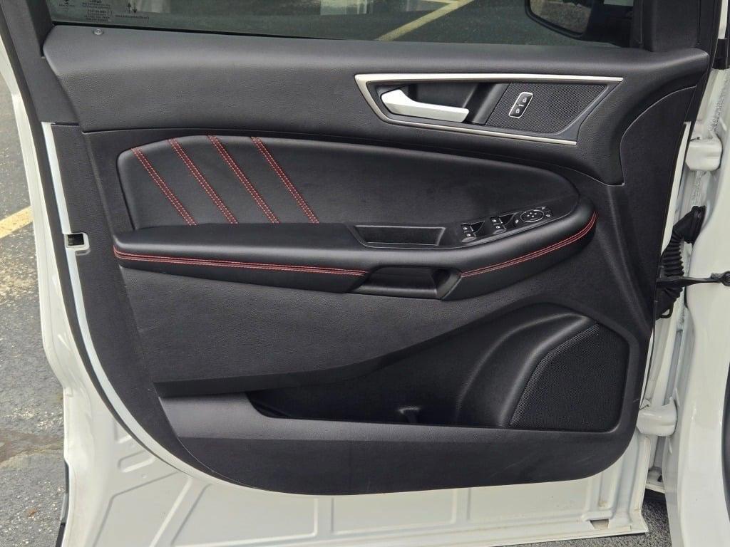 used 2022 Ford Edge car, priced at $26,290