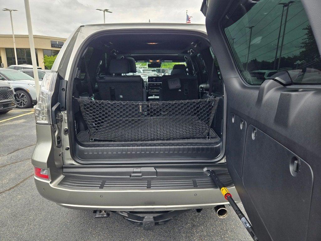 used 2023 Lexus GX 460 car, priced at $59,390