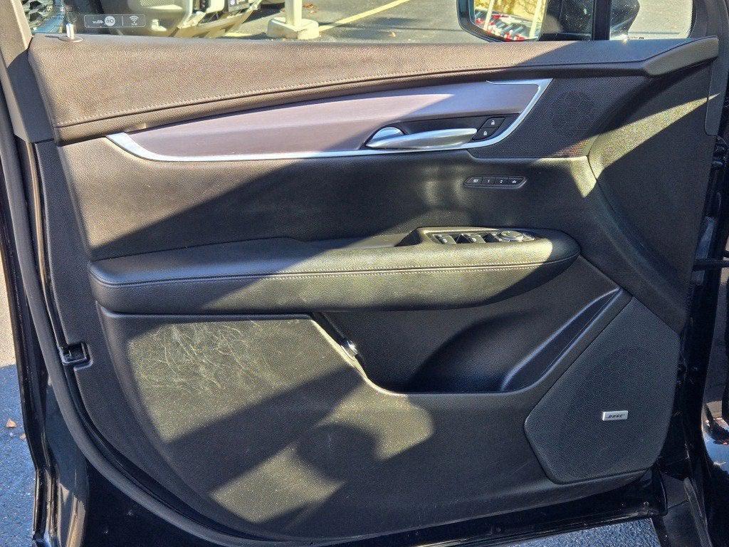 used 2017 Cadillac XT5 car, priced at $19,390